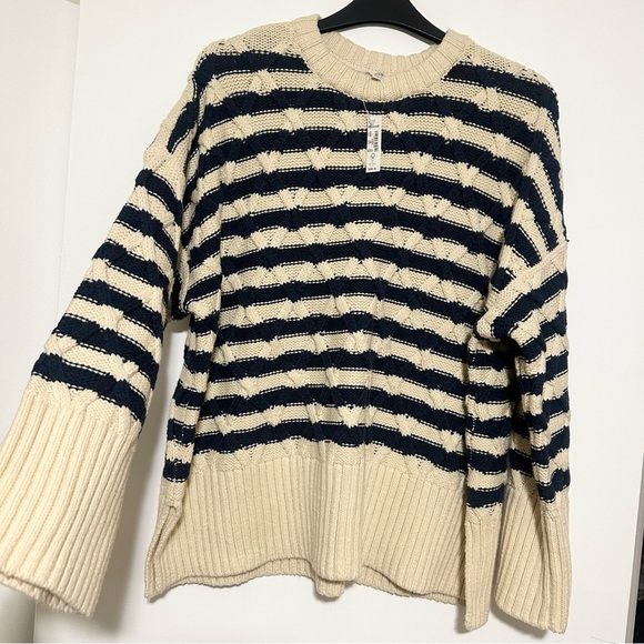 NWT Madewell Cable-Knit Oversized Sweater in Stripe Large - Picture 4 of 6